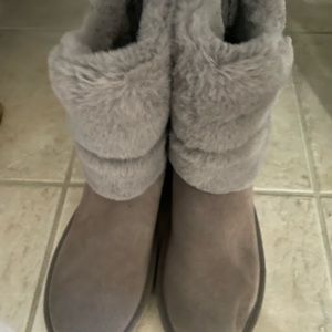 Koolaburra by UGG Size 8